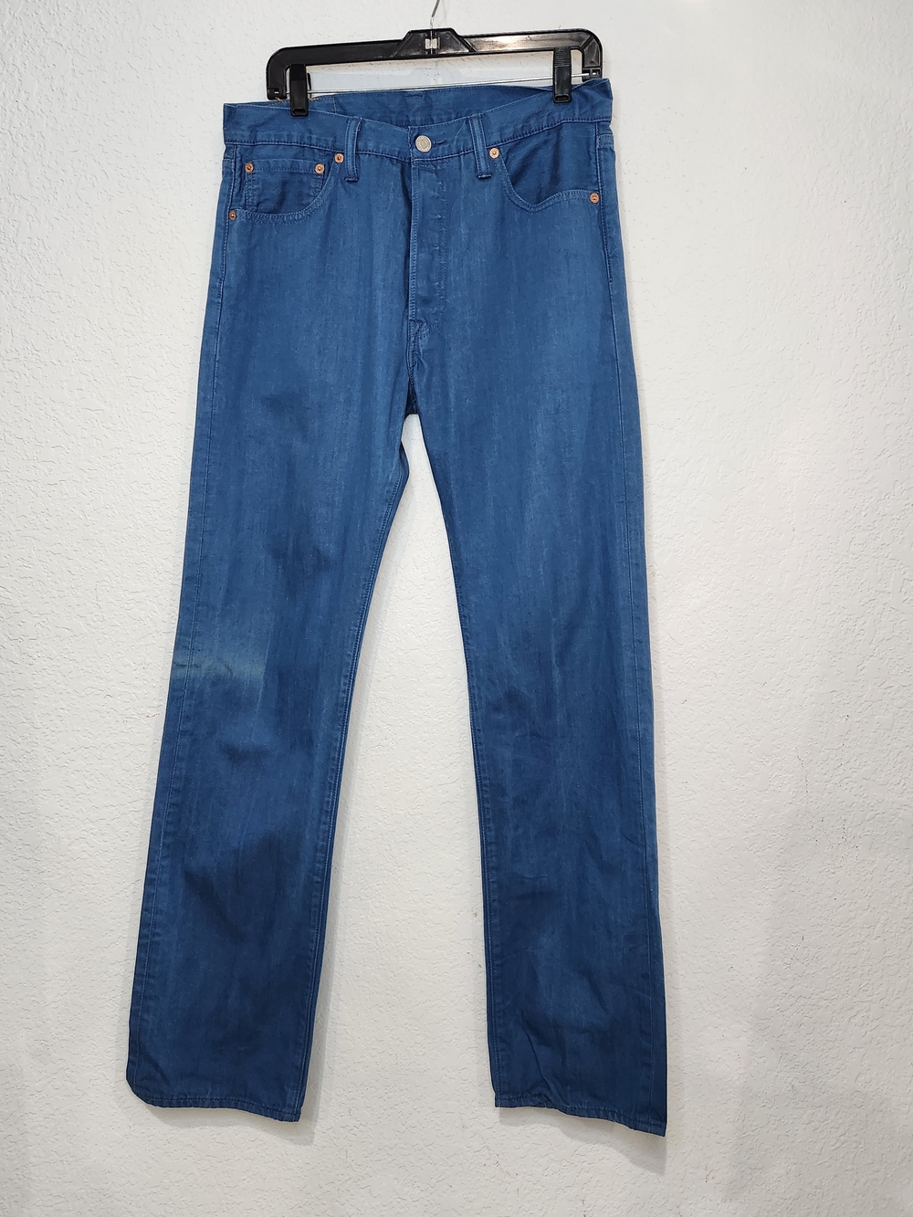 Levi's 501 Men's Straight Jeans in Blue Denim